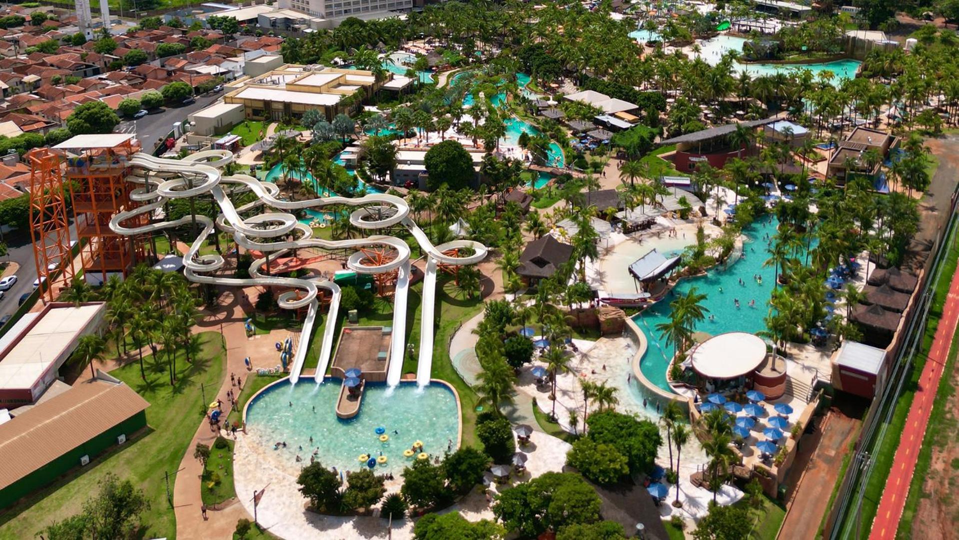 Hot Beach Resort Olímpia Exterior foto Wet 'n' Wild Phoenix