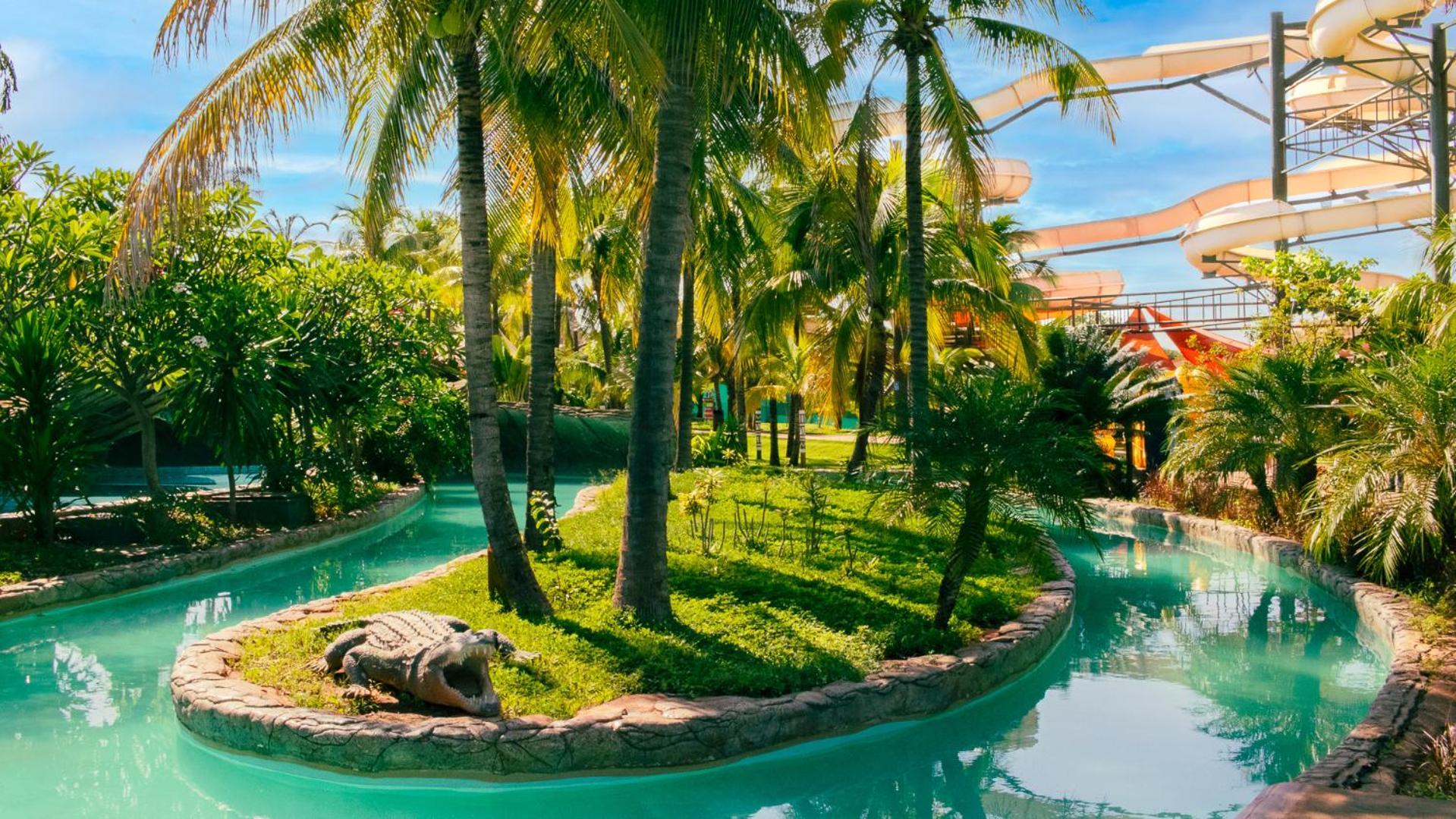 Hot Beach Resort Olímpia Exterior foto The artificial river